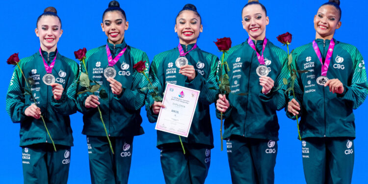 Brasil conquista segunda prata no Mundial Juvenil de Ginástica Rítmica