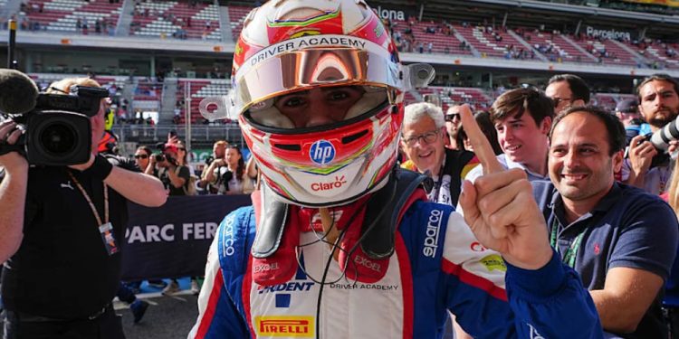 Rafael Câmara vence etapa da Espanha e amplia vantagem na liderança da F3