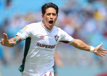 Fluminense vence a Inter de Milão e vai às quartas da Copa do Mundo de Clubes