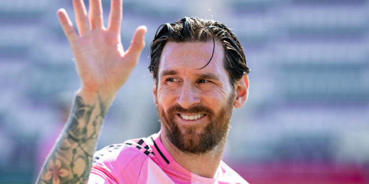 Messi faz aniversário jogando a Copa do Mundo de Clubes: um marco histórico no futebol