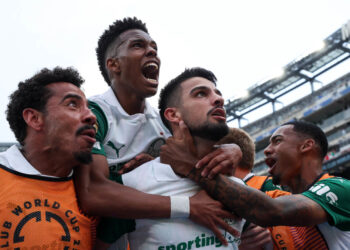 Palmeiras bate Al Ahly e vence a primeira na Copa do Mundo de Clubes