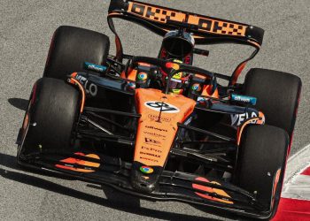 Piastri comanda dobradinha da McLaren e vence GP da Espanha; Bortoleto é 12º
