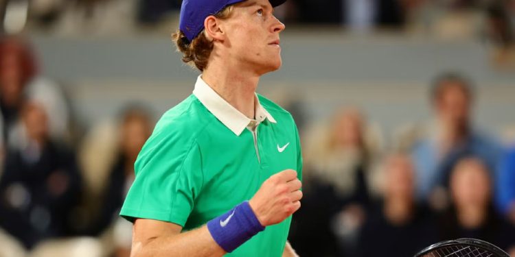 Sinner passa fácil por Rublev e vai às quartas em Roland Garros