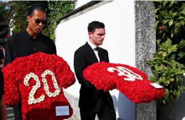 Familiares, companheiros de Liverpool e amigos se despedem de Diogo Jota