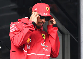 “Definitivamente um fim de semana para esquecer”, diz Hamilton sobre o GP da Bélgica