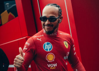 “Na F1, o único que está acima de uma equipe é Lewis Hamilton”, diz ex-chefe da Haas