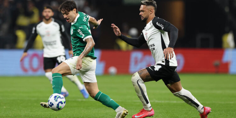 Palmeiras envia ofício à CBF e se diz prejudicado pela arbitragem no Dérbi