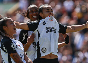Corinthians empata com São Paulo e vai à decisão do Brasileirão Feminino; Cruzeiro é finalista pela 1ª vez
