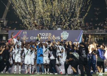 Al Ahli bate o Al Nassr nos pênaltis e é campeão da Supercopa Saudita