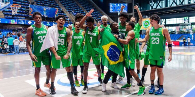 Brasil derrota a República Dominicana e vai à semi da AmeriCup