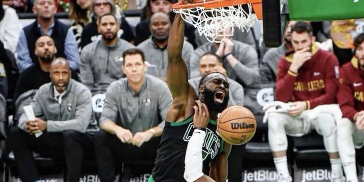 “Eu já lidei com ansiedade, até com depressão”, conta Jaylen Brown, astro da NBA