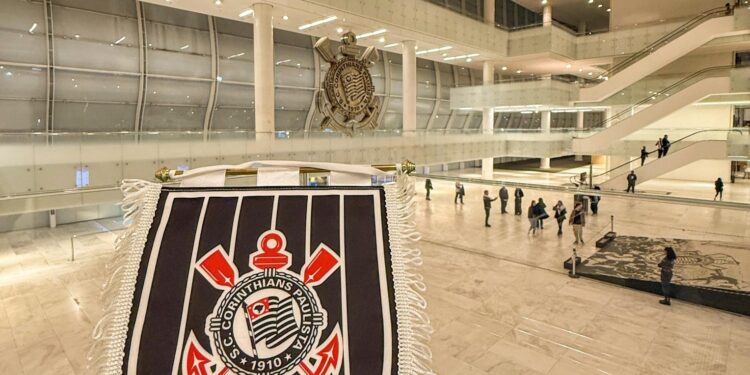 Romeu Tuma Júnior revela em quem vai votar para presidente do Corinthians