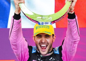 Ocon fala português e chama fãs para criar design de seu capacete para o GP de São Paulo