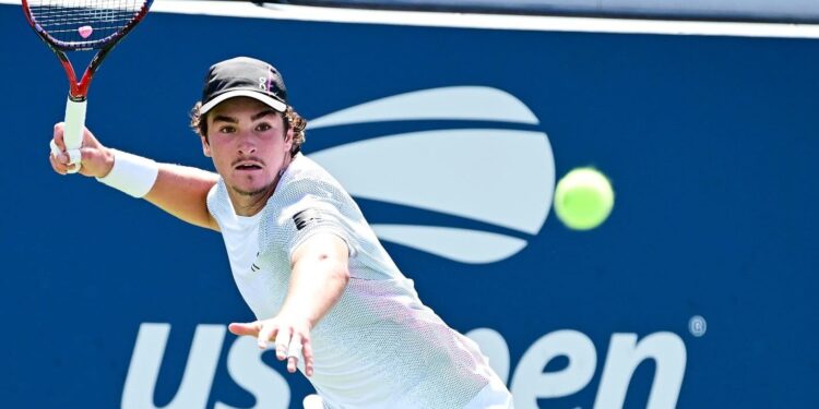 João Fonseca perde de 22 do mundo e dá adeus ao US Open