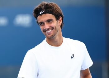 Número 10 do mundo, Musetti é confirmado no Rio Open em 2026