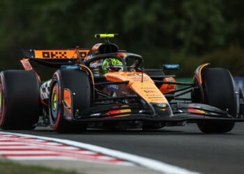 Norris lidera dobradinha da McLaren no primeiro treino livre para o GP da Hungria