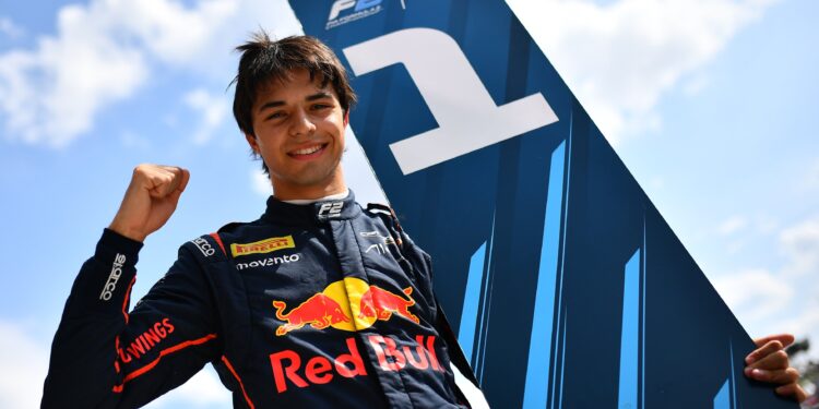 Pepe Martí vence corrida sprint da Fórmula 2 em Budapeste