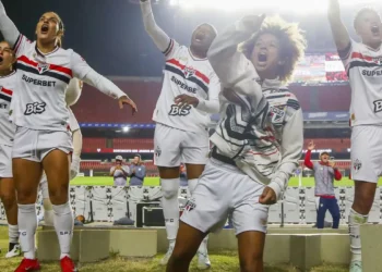 São Paulo bate a Ferroviária e enfrenta o Corinthians na semi do Brasileirão Feminino