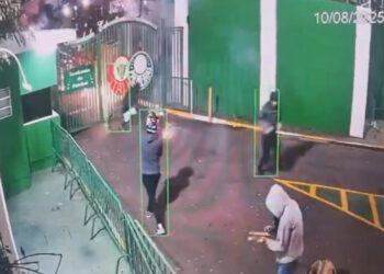 Palmeiras denuncia ataque com bombas e rojões ao CT