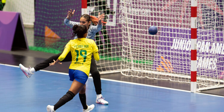 Pan Júnior: Brasil atropela Uruguai e vai à final no handebol feminino