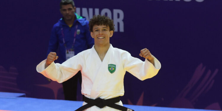 Judô brasileiro estreia com quatro ouros e um bronze nos Jogos Pan-Americanos Júnior
