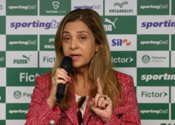 Leila sai em defesa de Abel Ferreira e reforça desejo de renovação até 2027