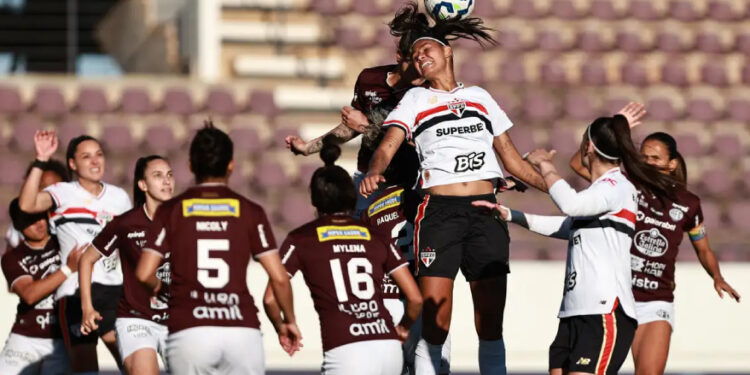 Ferroviária e São Paulo empatam nas quartas do Brasileirão Feminino