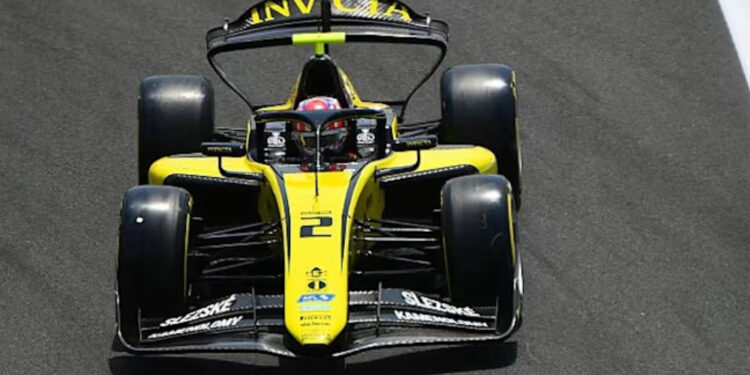 Roman Stanek conquista pole position inédita na F2 na Hungria