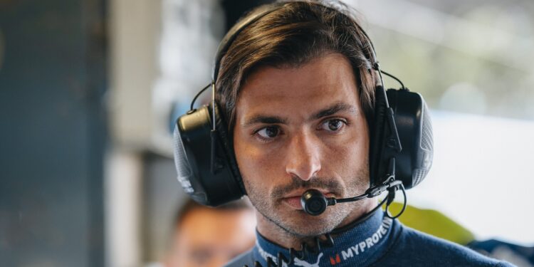 Sainz revela dificuldades com carro da Williams: “Não me sinto à vontade”