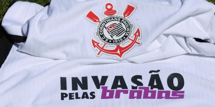 Corinthians promove campanha para a final do Brasileirão Feminino