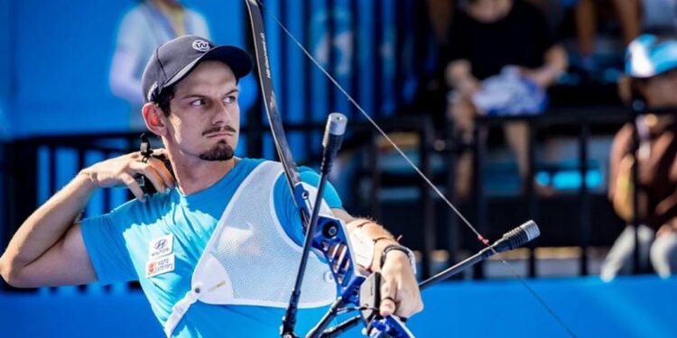 Marcus D’Almeida fatura prata no Mundial de tiro com arco; Brasil fica em 4º lugar por equipes