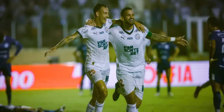 Bahia goleia o Confiança e encaminha título da Copa do Nordeste