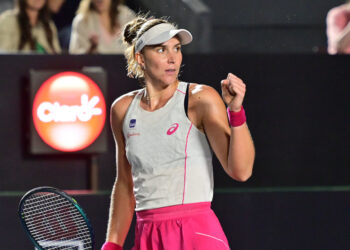 Bia Haddad domina italiana e estreia com vitória no SP Open