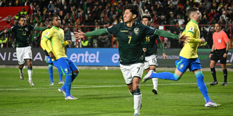 Futebol dá aos bolivianos um dia de orgulho