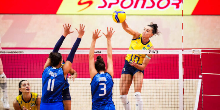 Brasil leva virada da Itália e vai disputar o bronze no Mundial de Vôlei