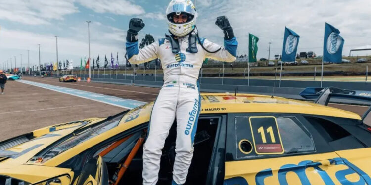 Stock Car: Gaetano Di Mauro confirma boa fase e vence corrida principal em Cascavel