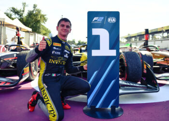 Fornaroli vence sprint race em casa e amplia vantagem na liderança da F2