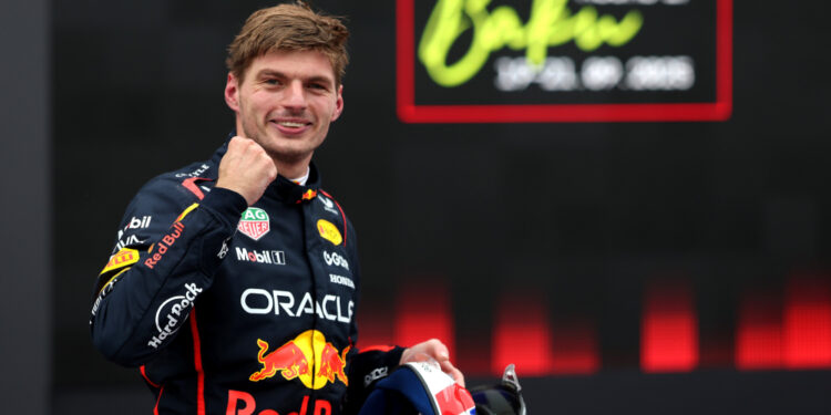 Verstappen celebra vitória dominante em Baku: “Fim de semana foi incrível”