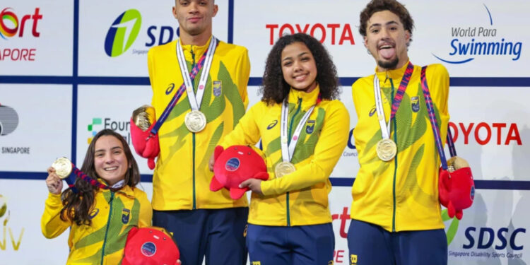 Brasil é ouro com favoritos, estreante e revezamento no Mundial de natação paralímpica