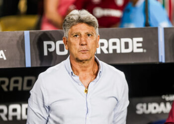 Renato Gaúcho pede demissão do Fluminense após eliminação na Sul-Americana