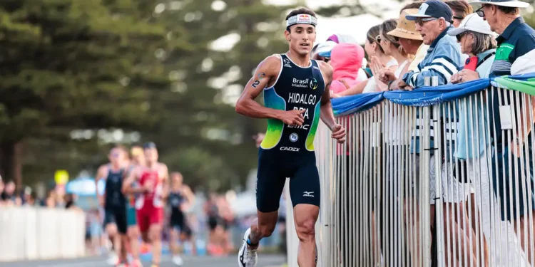 Miguel Hidalgo conquista o vice-campeonato no Mundial de triatlo
