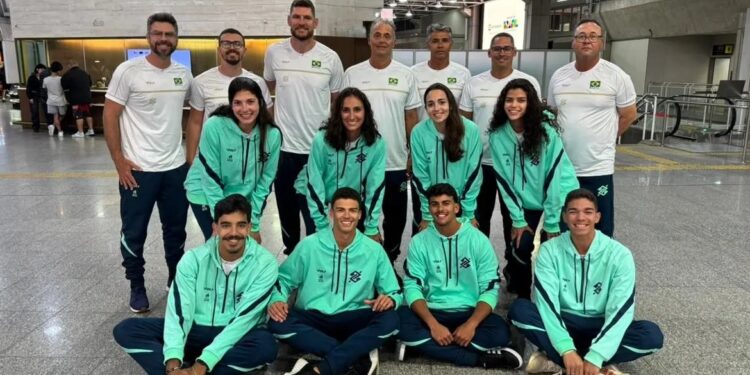 Com reforço de Alison na comissão técnica, Brasil disputa Mundial Sub-21 de vôlei de praia