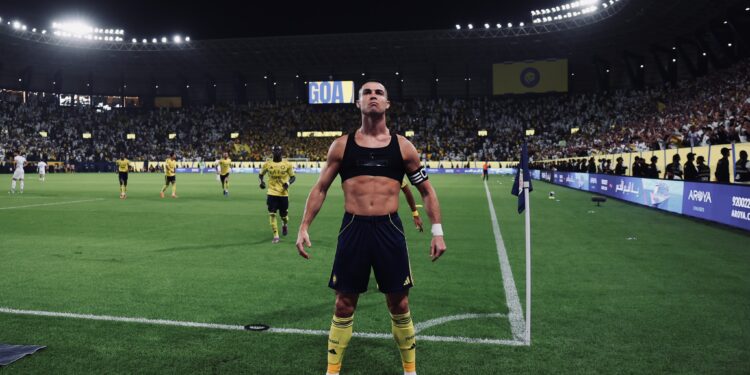 João Félix brilha com hat-trick, CR7 marca e Al Nassr atropela Al Fateh no Campeonato Saudita