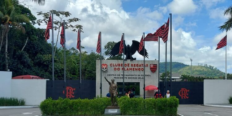 Flamengo na Libertadores, o “novo” Filipe Luís e o crime do Ninho sem culpados