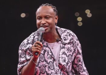 Thiaguinho vai cantar o Hino Nacional antes do GP de São Paulo