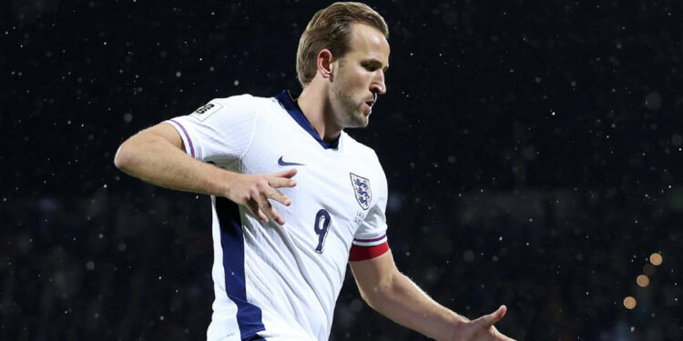 Inglaterra goleia e garante primeira vaga da Europa na Copa do Mundo