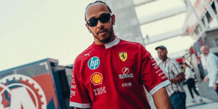 Hamilton lembra desejo de Senna e diz: “Vai ser incrível pilotar a Ferrari em Interlagos”