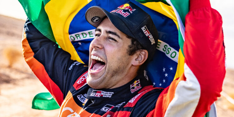 Lucas Moraes faz história e é campeão mundial de Rally Raid