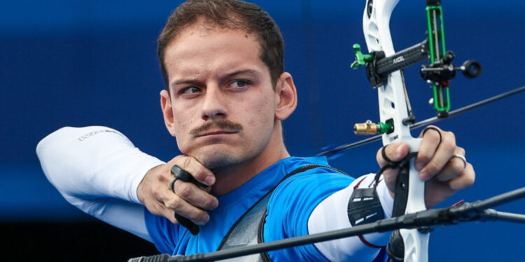 Marcus D’Almeida conquista prata no Finals de tiro com arco