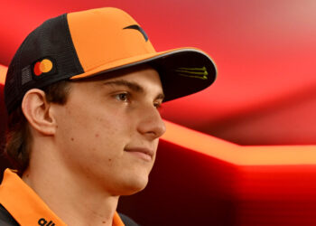 Piastri valoriza boas lições após abandono em Baku e busca recuperação em Singapura: “Sou humano”